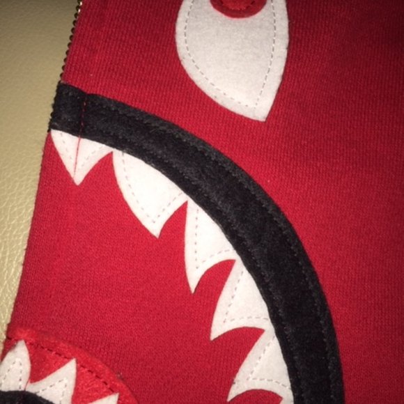 Bape Hood Mask - Red - Picture 4 of 5